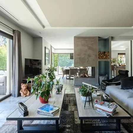 Vila En Domaine Prive Avec Piscine Chauffee - En Domaine Prive Avec Piscine Chauffee Mae-2023 Antibes